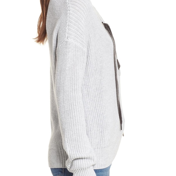 NWT $208 Rails Olivia Cotton Blend Lace Up Sweater  in size Medium! - Picture 4 of 5